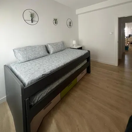Piso Playa Ezcurdia 144 Апартаменти Хіхон